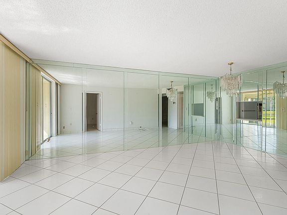 3rd image of 7960 N Sunrise Lakes Drive #103