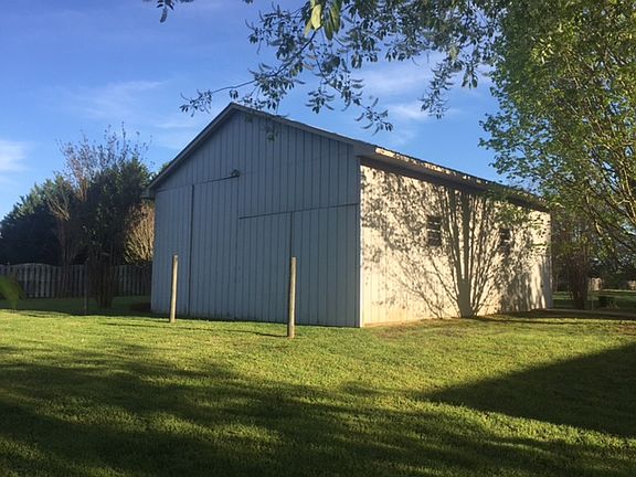 40x30 metal building