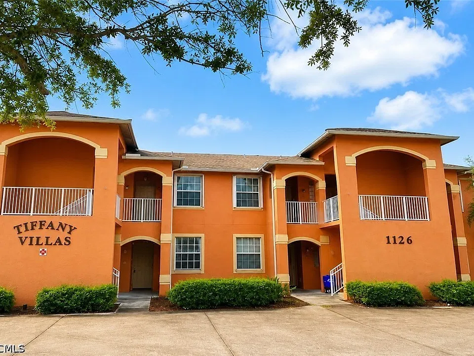 1126 SW 47th Ter #103