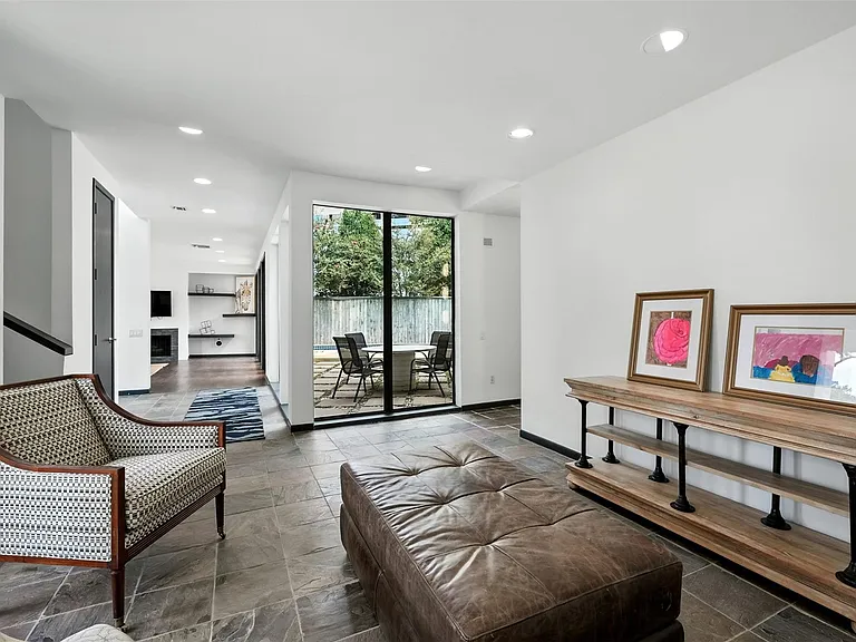 2019 McClendon St — Photo 9