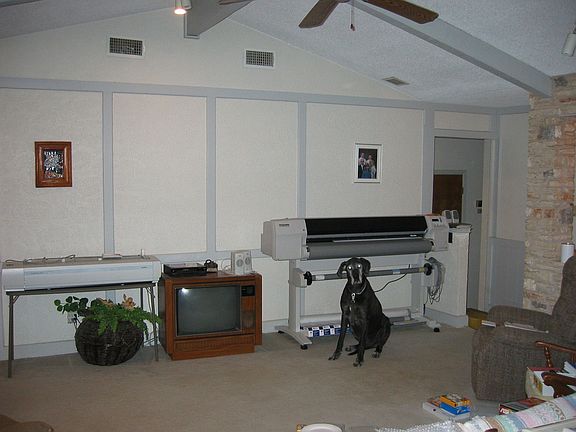 portion of den from breakfast area