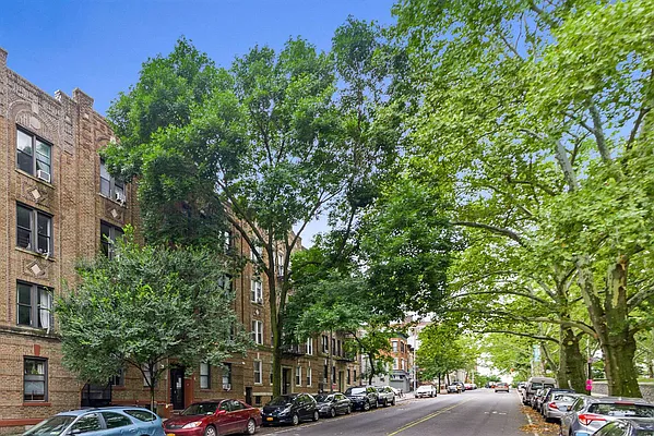 Rented by Keller Williams NYC | media 7