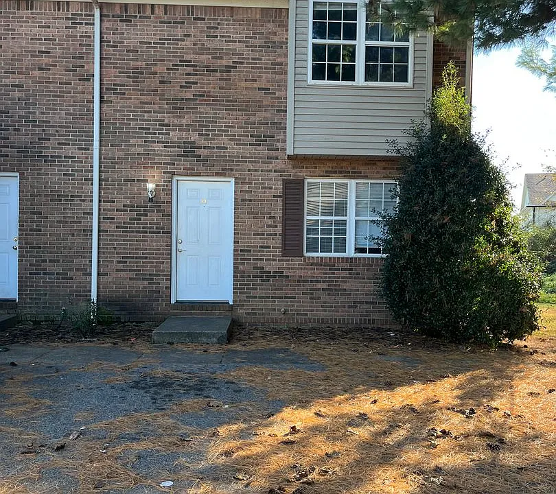 105 Hillridge Ct