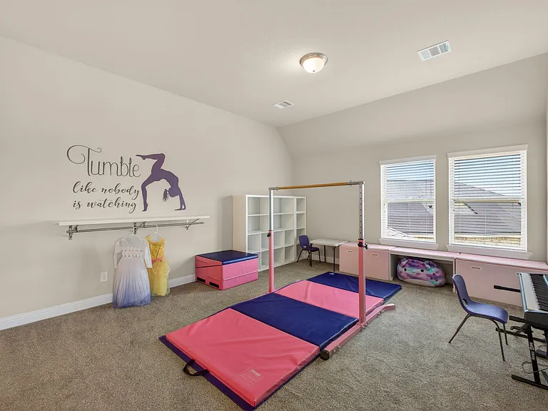 29802 Norwood Canyon Ln — Photo 23