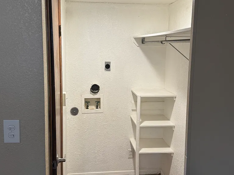 5225 Ridge St #D — Photo 15
