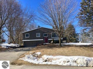 2685 Blue Ridge Ln, Traverse City, MI 49685