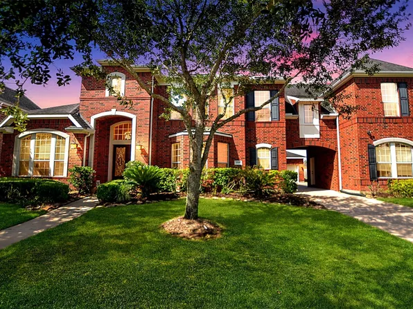 4315 Village Forest Dr, Sugar Land, TX 77479