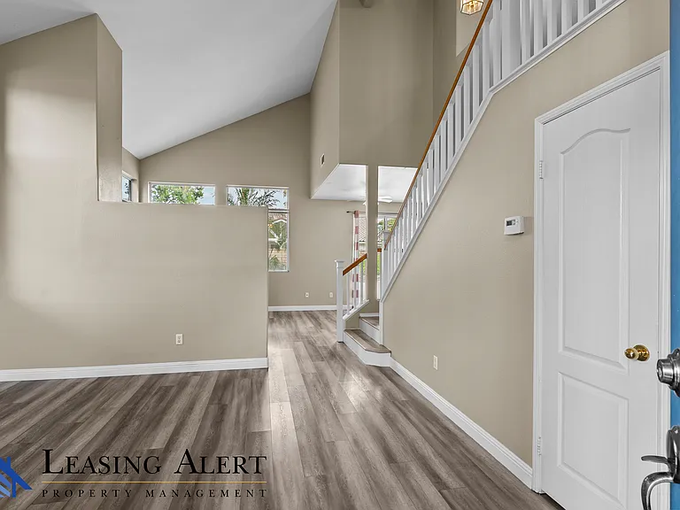 23721 Skycrest Cir — Photo 3