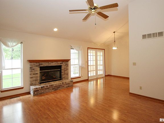 5th image of 5421 N Hedgerow Ln