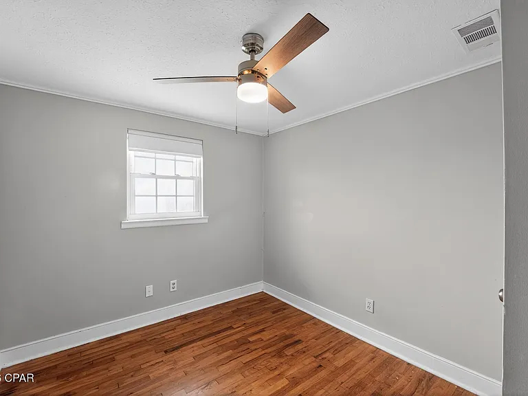 14108 Pelican St — Photo 24