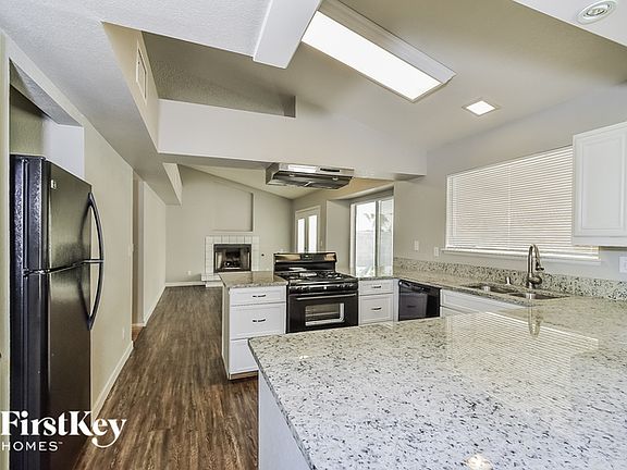 5th image of 4821 Pinon Dr