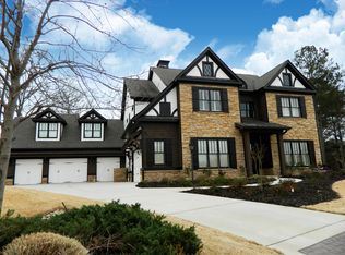 209 Lake Shore Dr, Newnan, GA 30265