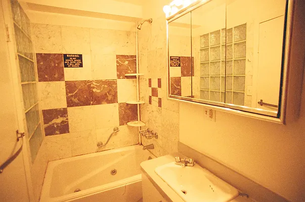 Rented by Performing Assets Corp | media 17