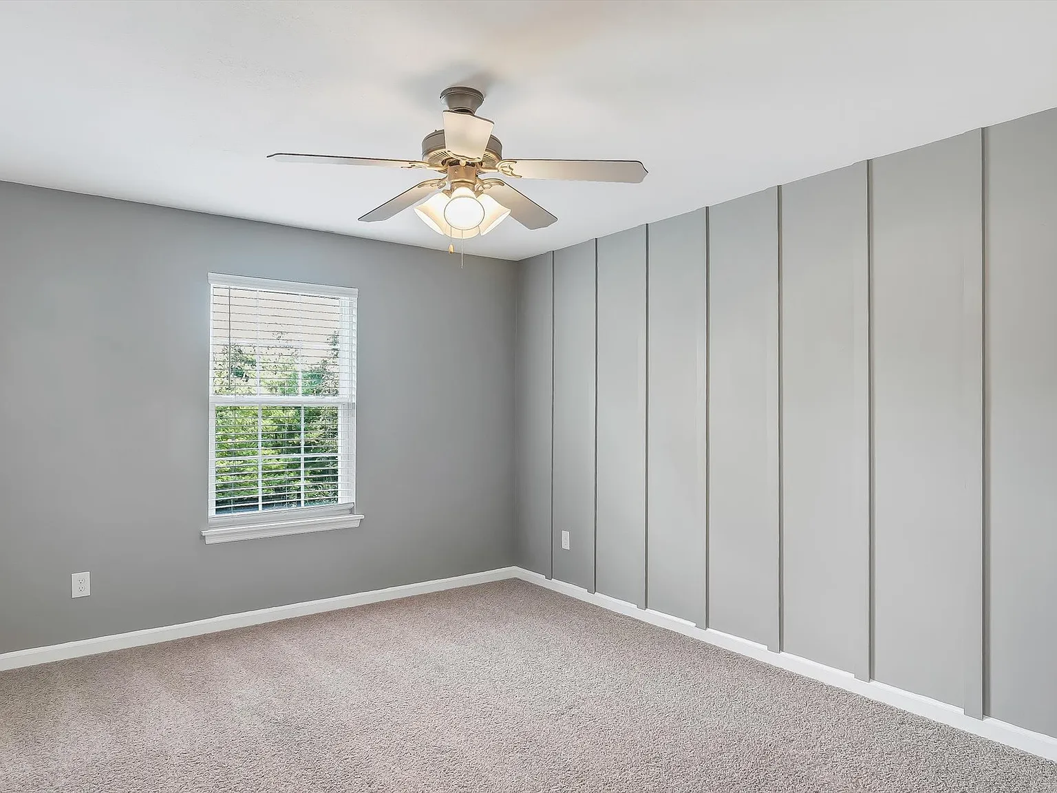 2 bed, 951 sqft, $1,650 — Photo 2