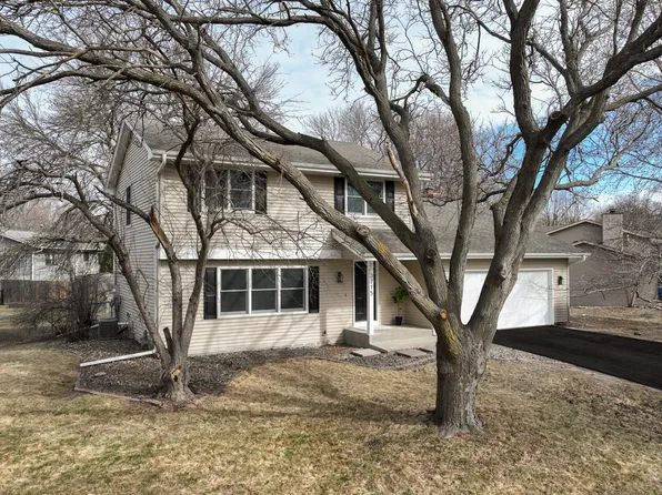 3715 Arrowood Ln N, Plymouth, MN 55441