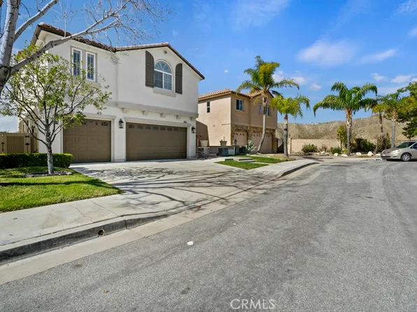 28661 Crystal Heights Ct, Santa Clarita, CA 91387