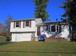 2259 Mercer St, Baldwinsville, NY 13027