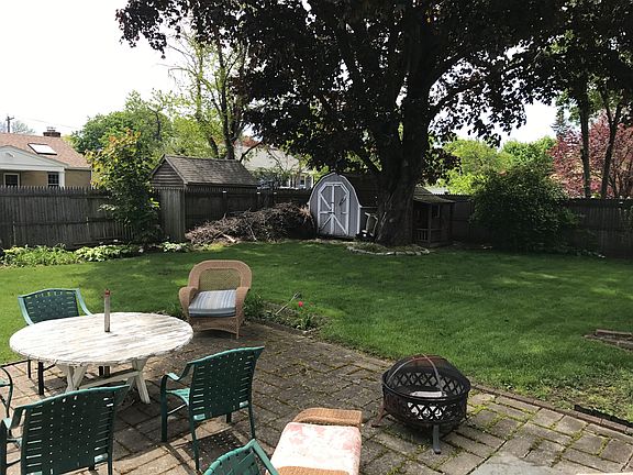 Large backyard and Patio