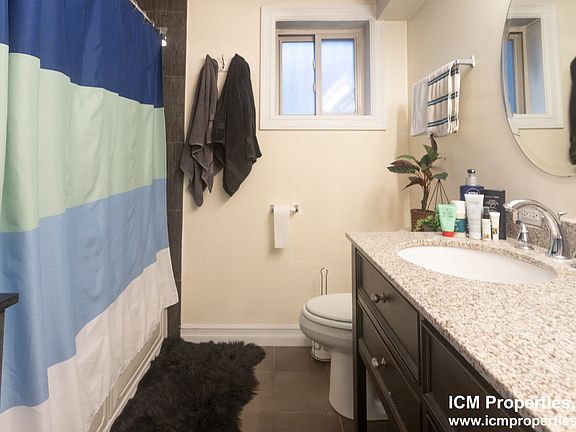 4th image of 3808.5 N Sheffield Ave #3808S-1E
