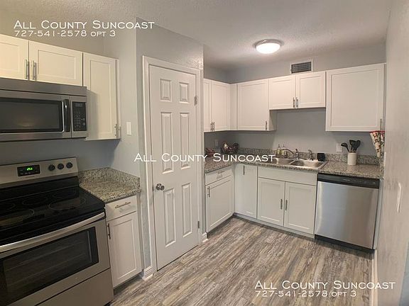 2nd image of 550 50th Ave N APT 40
