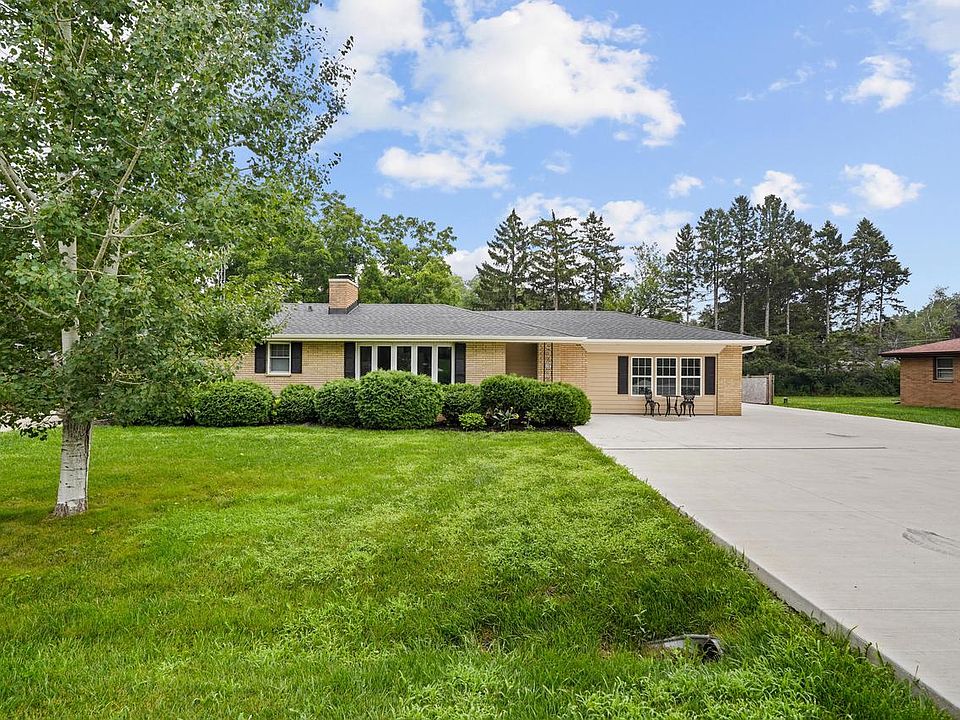 1st image of 4223 Canterbury LANE