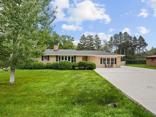 4223 Canterbury LANE, Mount Pleasant, WI 53403