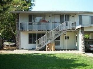 381 Riverside Dr, Napa, CA 94559