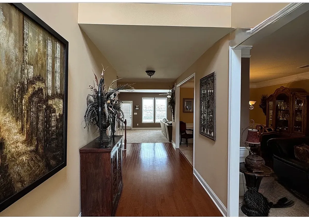 Building Photo - 3320 Pebble Ridge Ln