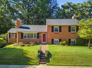 6237 12th St N, Arlington, VA 22205