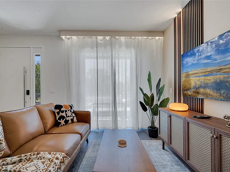 3205 Energy Dr — Photo 10