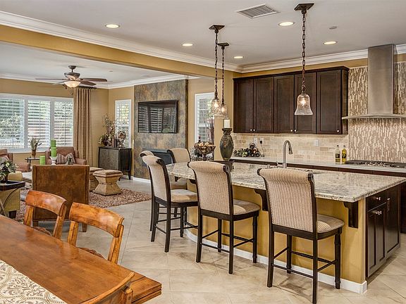 4th image of 997 Tucana Dr