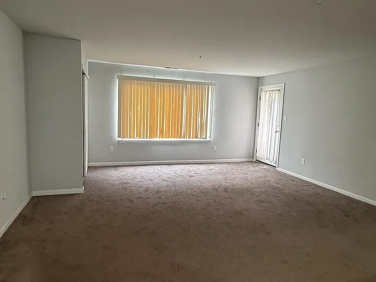 2805 Auburn Ct — Photo 6