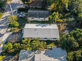3443 NE 3rd Avenue, Oakland Park, FL 33334