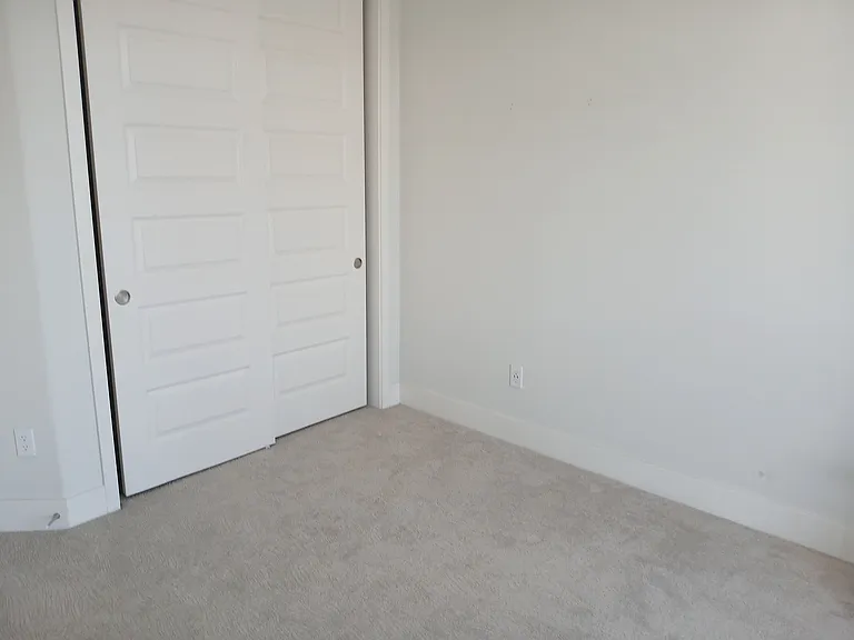 2346 Toledo Ter — Photo 10