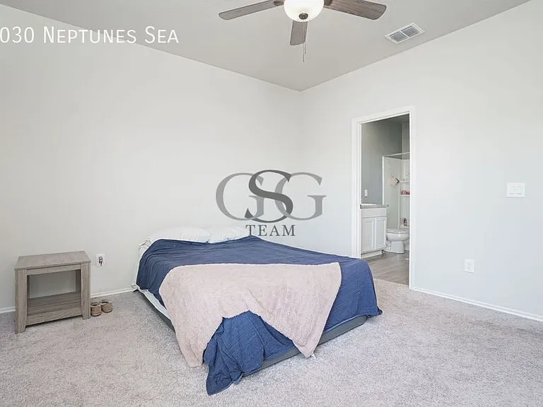3030 Neptunes Sea — Photo 13