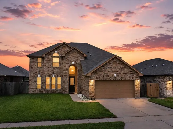 8170 Luz De Luna St, Corpus Christi, TX 78414