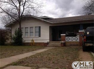 1913 Avenue E, Brownwood, TX 76801