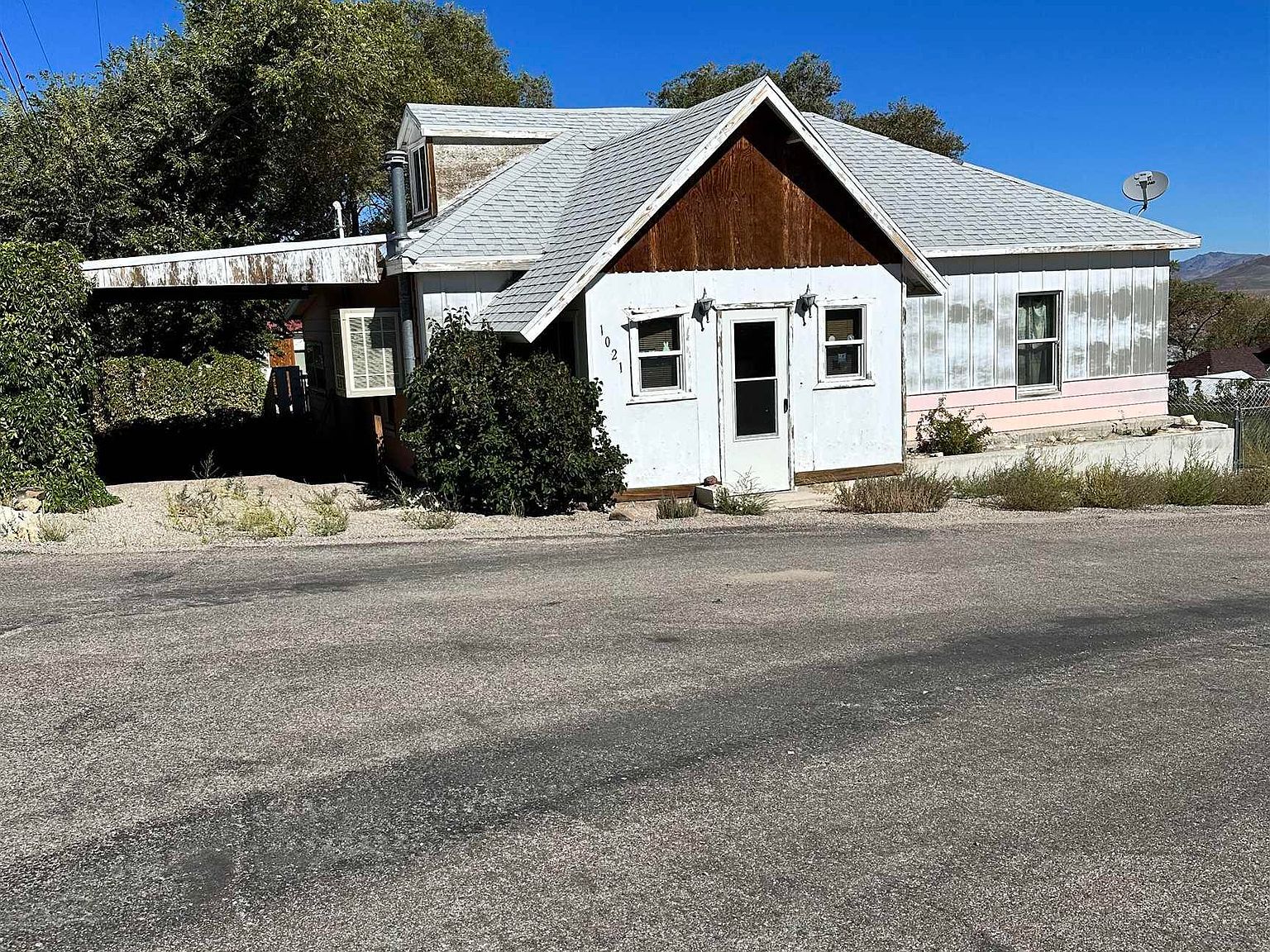 1021 NW Tonopah Ave, Tonopah, NV 89049 Zillow