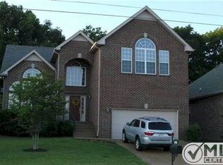 6716 Sunnywood Dr, Nashville, TN 37211