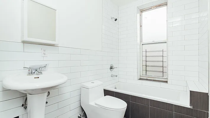 Rented by Nooklyn NYC LLC | media 15