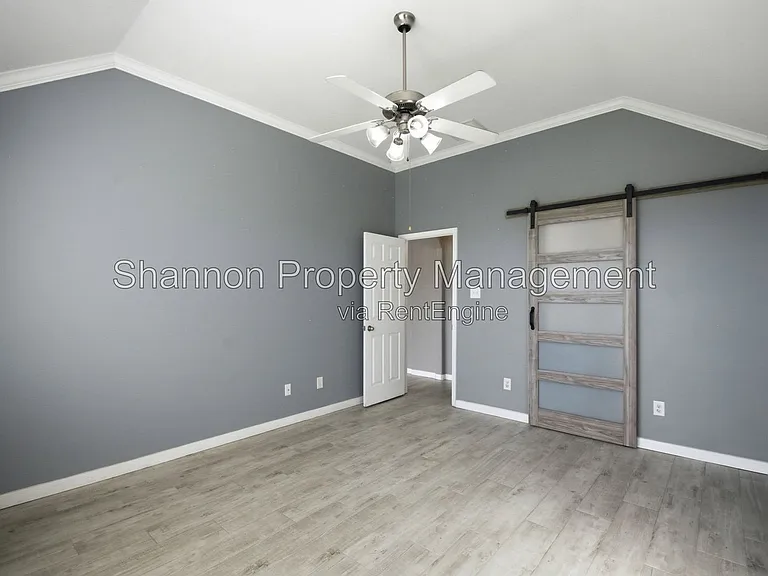 21103 N Valley Ct — Photo 11