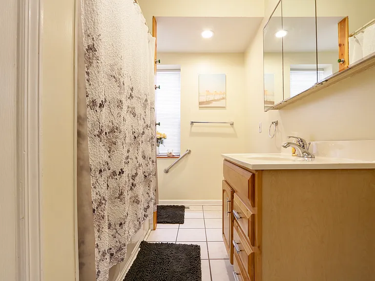 9 N Weymouth Ave #A — Photo 14