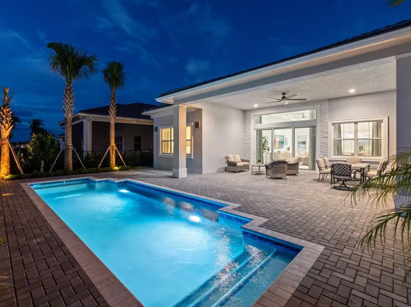 10099 Regency Way, Palm Beach Gardens, FL 33412