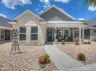 1359 Dexters Pl, New Braunfels, TX 78130