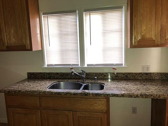 3rd image of 5808 Colfax Ave