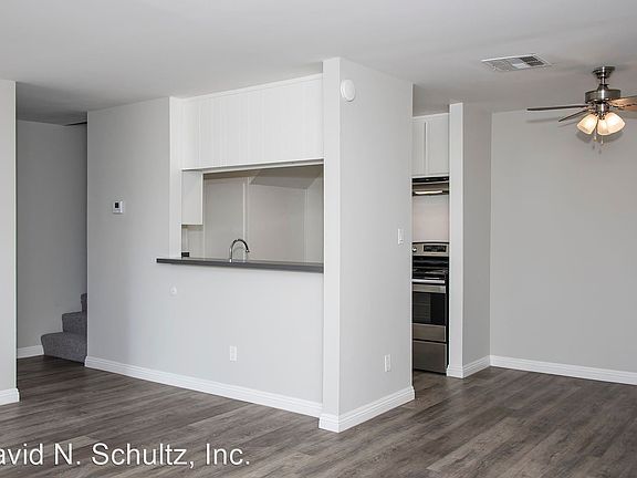 5th image of 930 N Monterey St #204