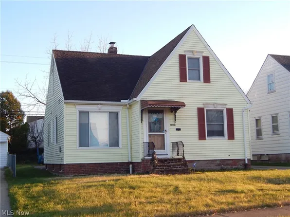 13008 Oakview Blvd, Garfield Heights, OH 44125
