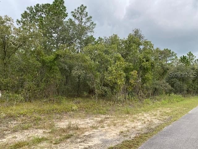 2nd image of 682 SW Tamiami Pl