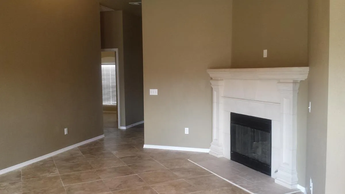 2 bed, 1150 sqft, $1,550 — Photo 2