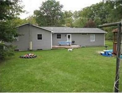 9925 Bray Rd, Millington, MI, 48746